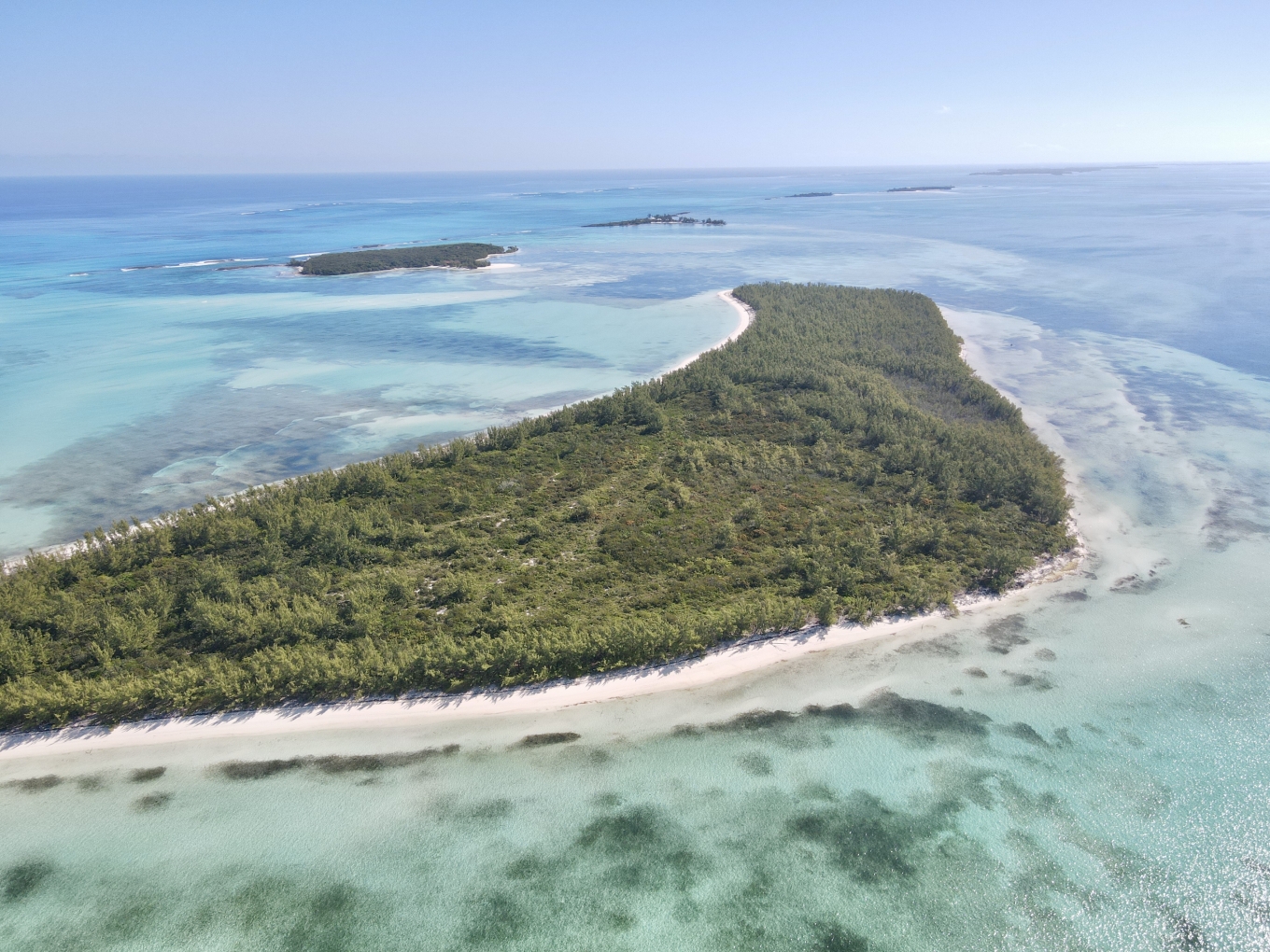Powell Cay aerial view showing pristine shoreline